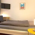 Apartment In Koeln / Cologne Mit Allem Drum Und Dran