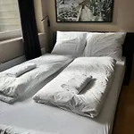Studioroom Apartment Cologne Altstadt City