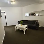 Eine Komfortable Wohnung Im Zentrum