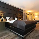 Mauritius Hotel & Therme