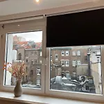 Holideis Cologne City Club-Apartment