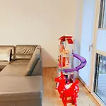 Moden Apartment In Central Cologne With Free Parking