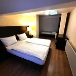 Hotel Ariana Koeln