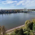 Das Wiesenhaus Koeln