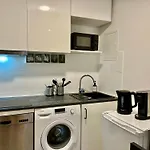 Big Apartment Koeln Center No Party