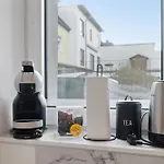 Modernes Apartement Am Rhein In Ruhiger Lage