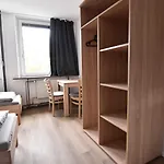Boardinghouse bei Frechen mit WLAN