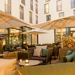 Motel One Koeln-Neumarkt