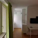 Rent A Room Gereonswall