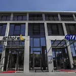 Euronova Arthotel