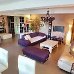 Helioslounge