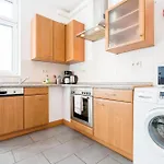 Apartments Koeln Dellbrueck