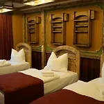 Aparthotel Mycologne