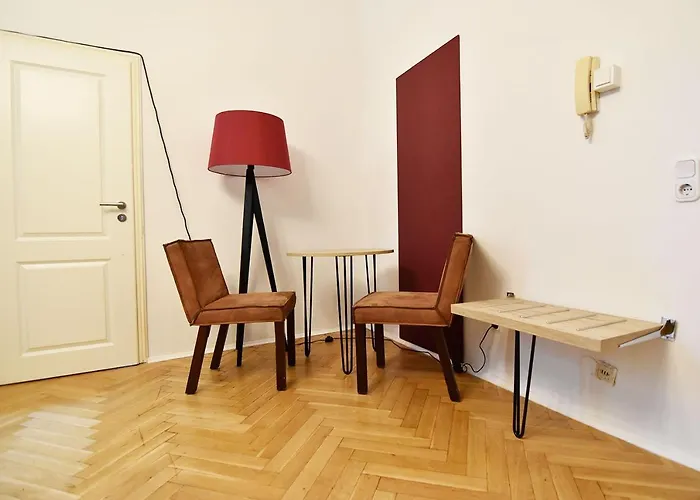 One Room Apartment In Koeln