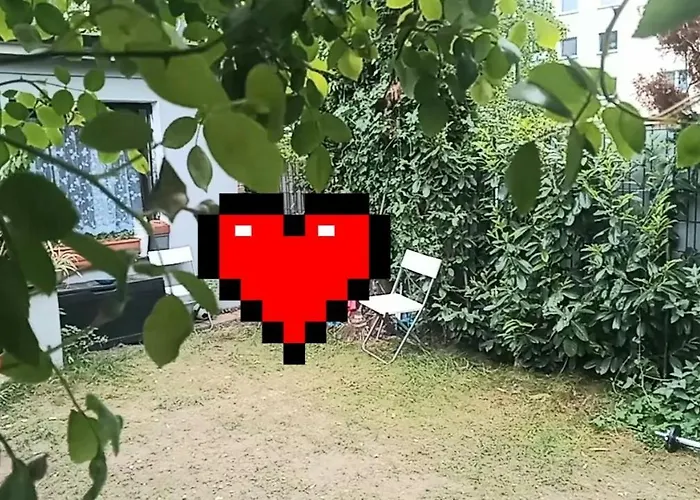Cologne Private Bungalow Garden