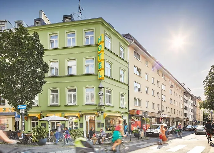 Hotel Am Chlodwigplatz