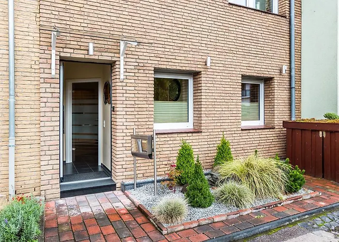 Design Apartment In Koeln Mit Terrasse