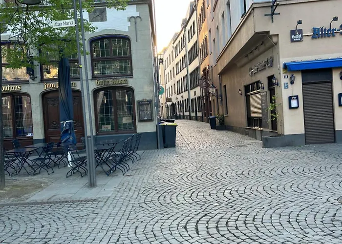 Villa Koeln City