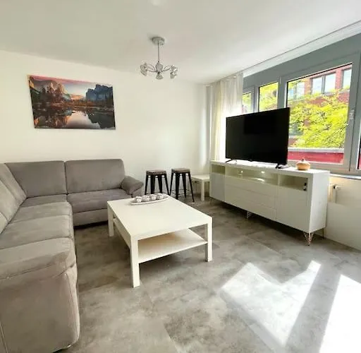 Herzhafte Wohnung Mitten In Koeln
