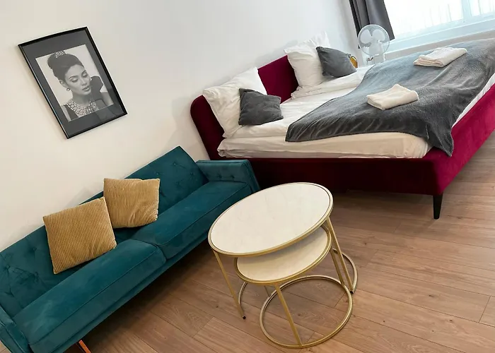 Stylish Apartment In Friesenplatz, Heart Of Cologne