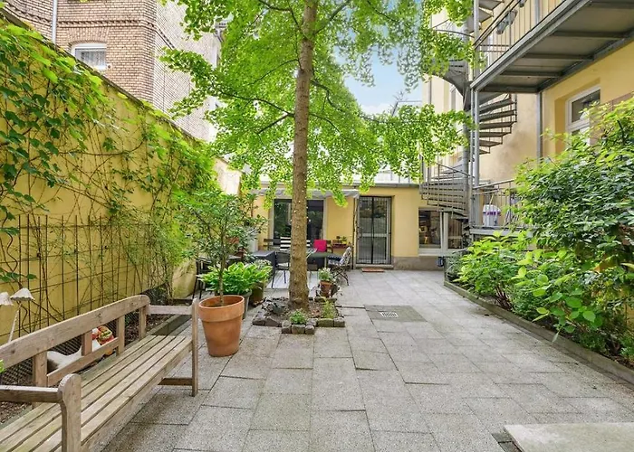 Holideis Big Apartment With Terrace Koeln Center