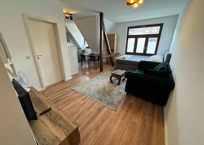 Stylish & Modern Studio In The Heart Of Cologne