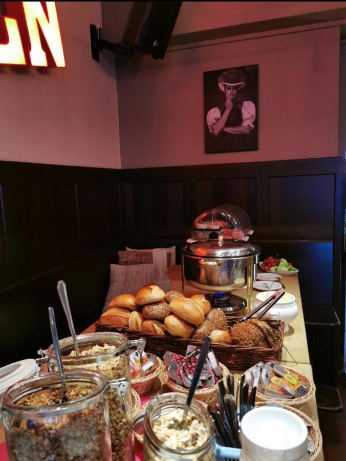 Steeps Ihr Brauhaus Und 3* Cologne