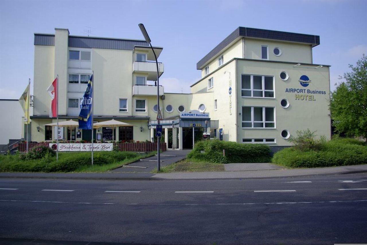 Hotel Airport Business 3*
