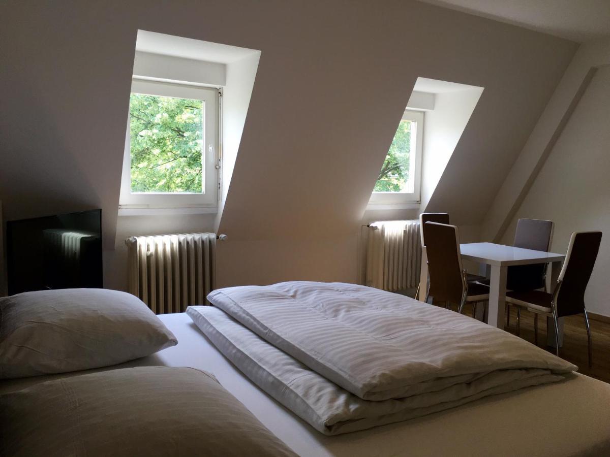 Hotel Altstadthotel Hayk Am Rhein Köln