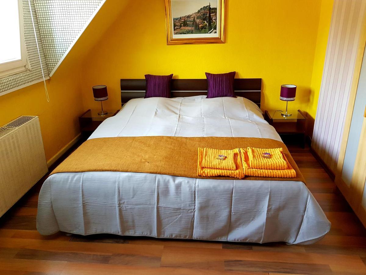 Stayincologne Colónia