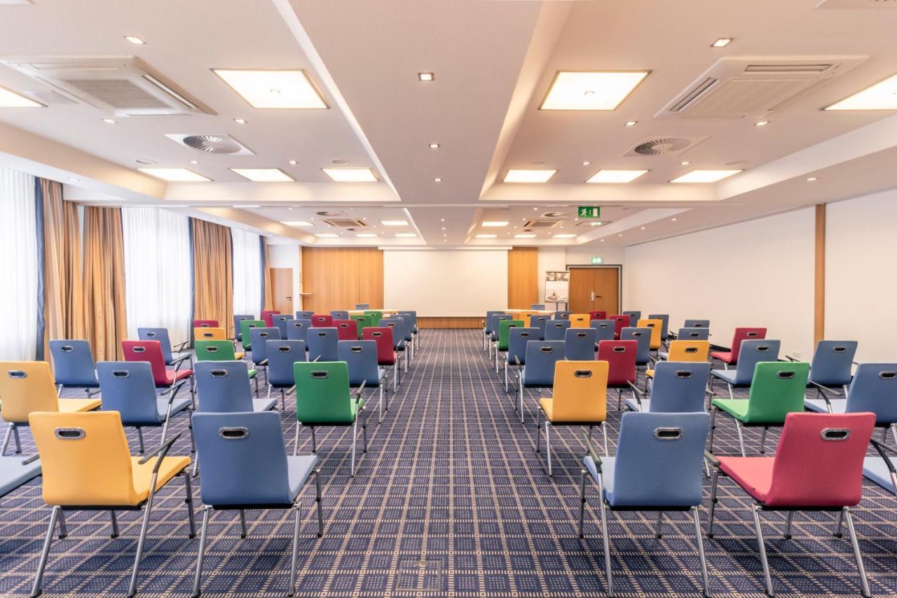 Mercure Friesenstrasse 4*