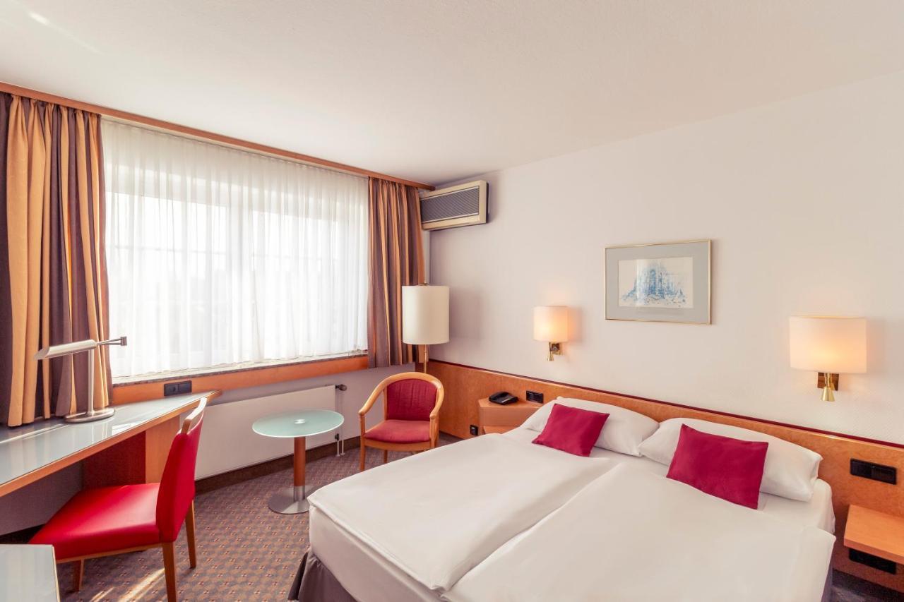 Mercure Friesenstrasse 4* Cologne