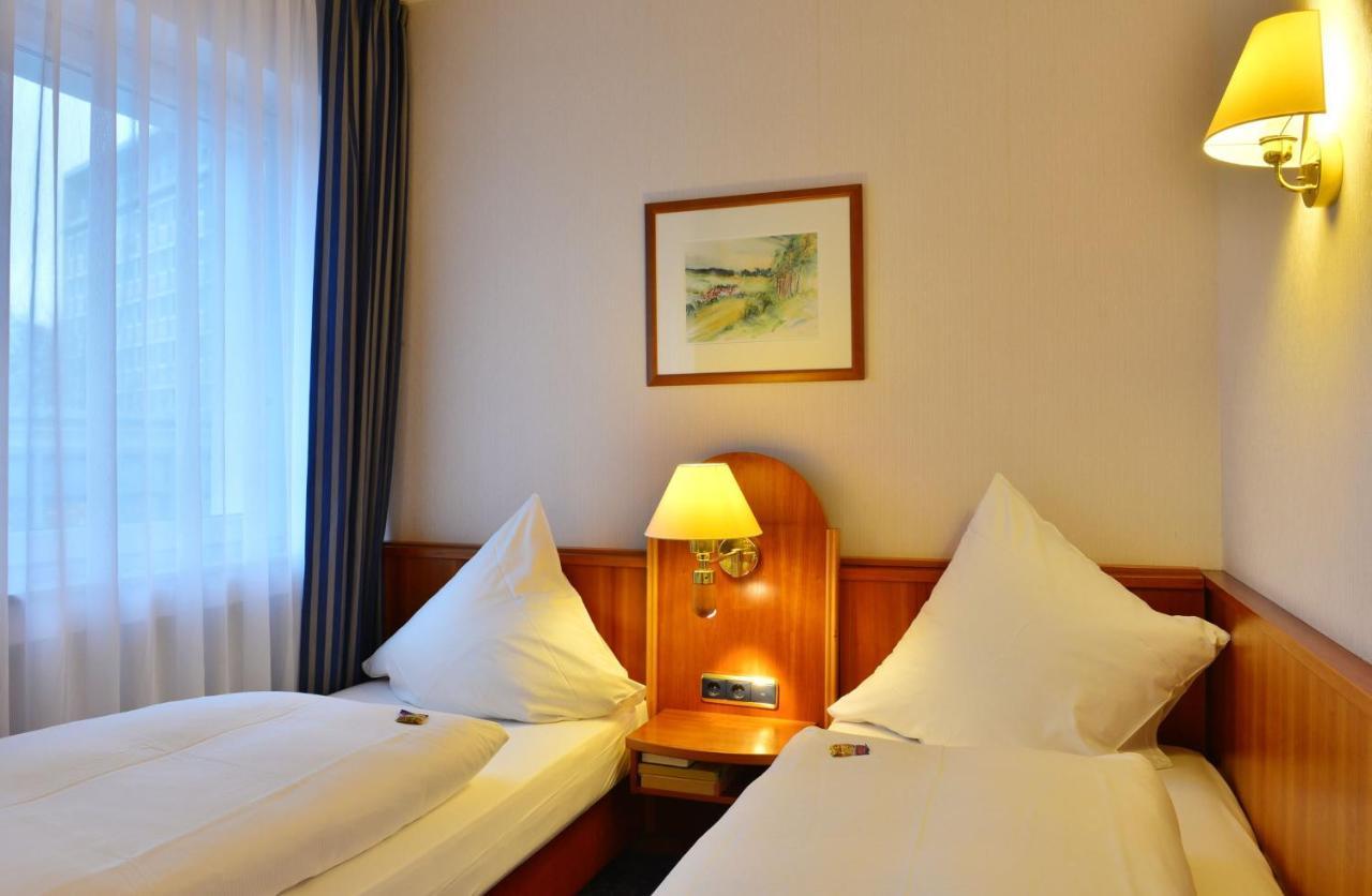 Ilbertz Garni Hotel 3*
