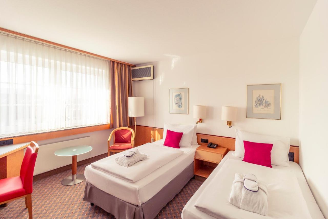 Mercure Friesenstrasse 4*