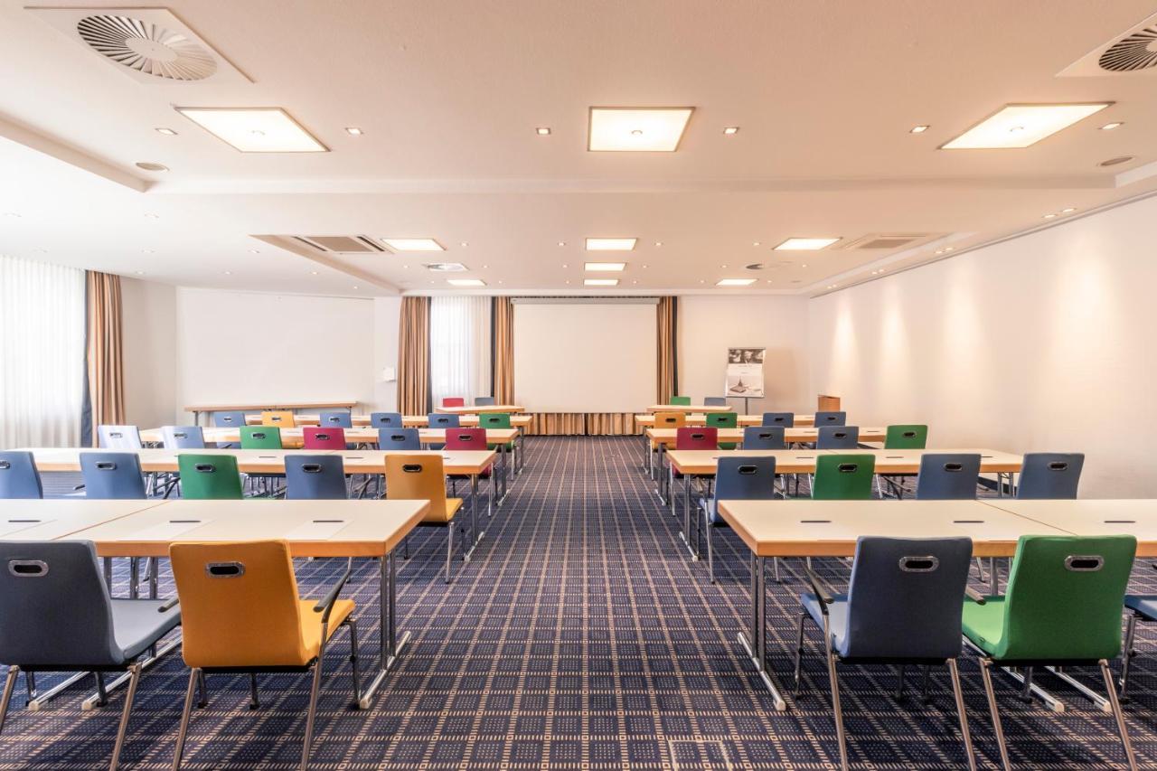 Mercure Friesenstrasse 4*