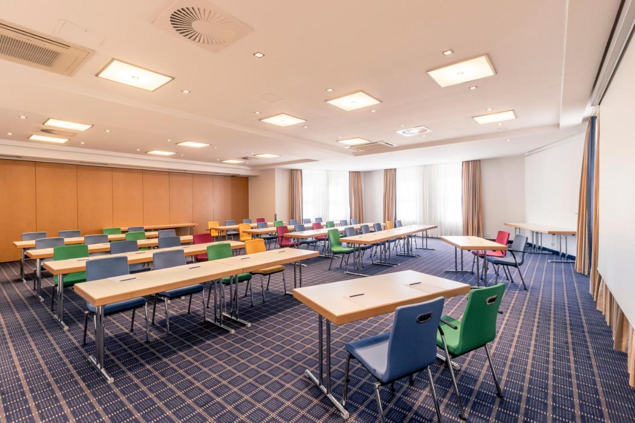 Mercure Friesenstrasse Hotel Cologne
