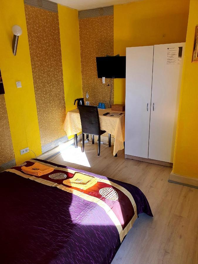 Stayincologne Acomodação com café da manhã  Colónia