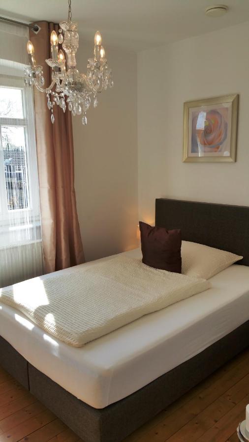 Gasthaus & Laternchen Hotel *