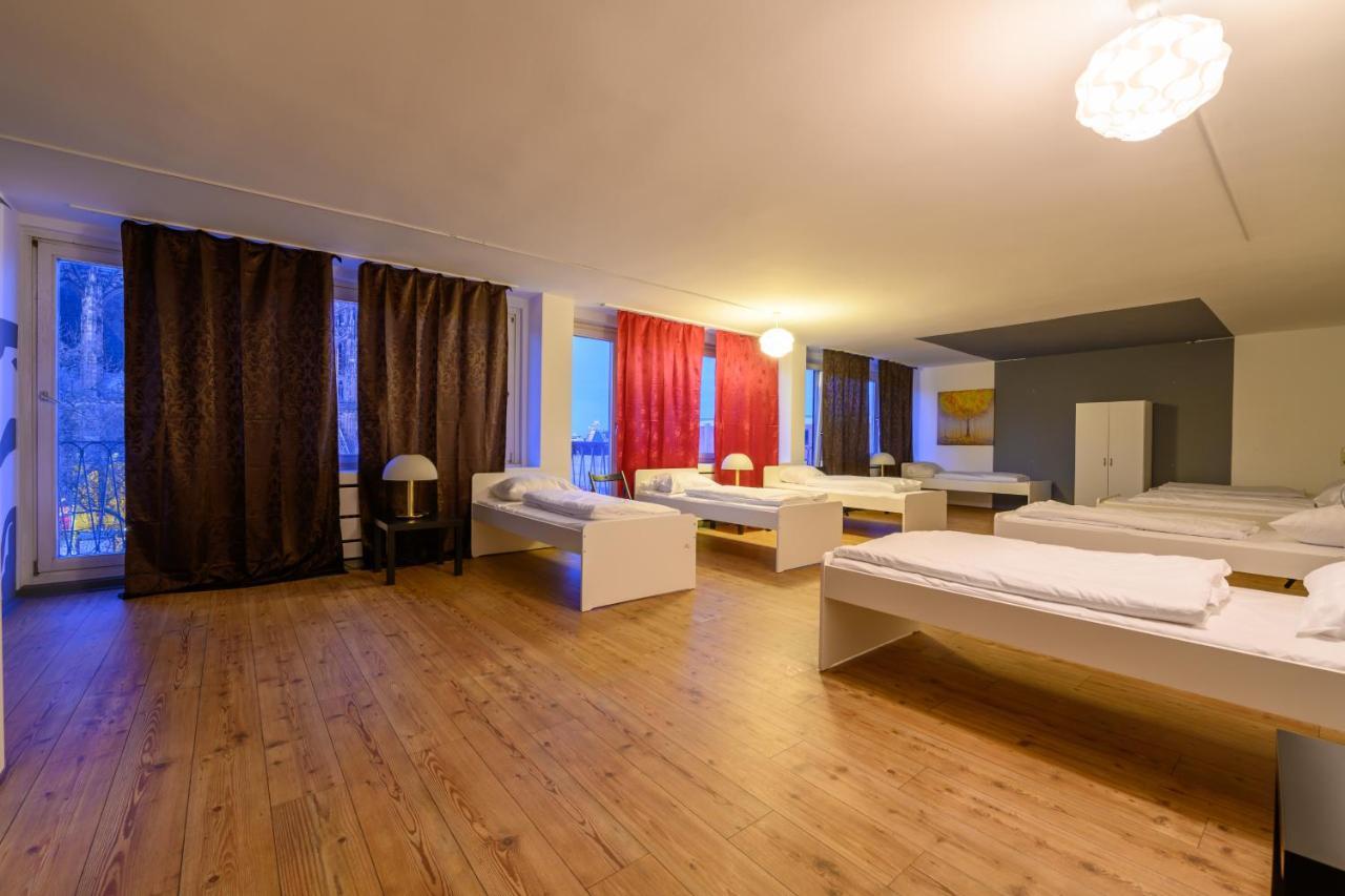 Hardrock Motown Dom Hostel
