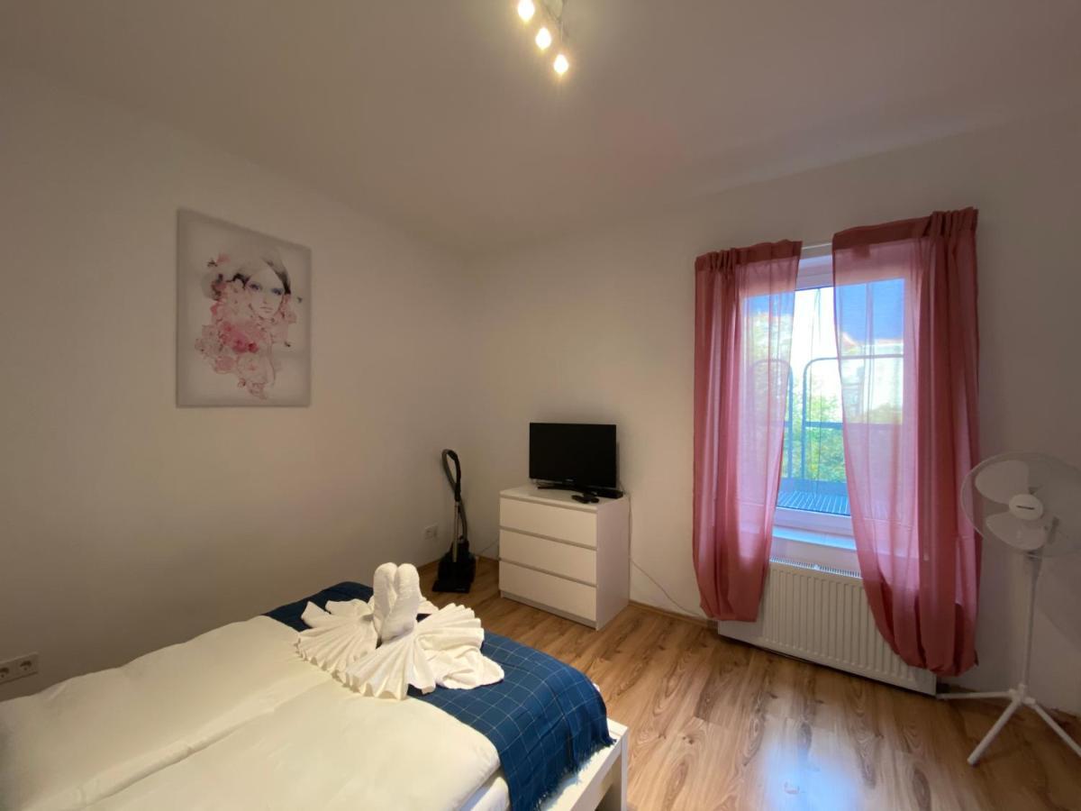 Apartament Gemutliche Mitten In