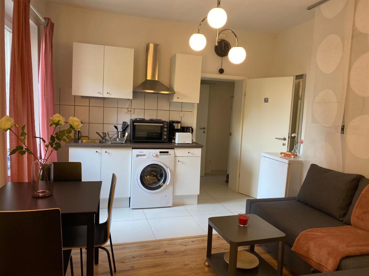 Gemutliche Mitten In Apartment Cologne