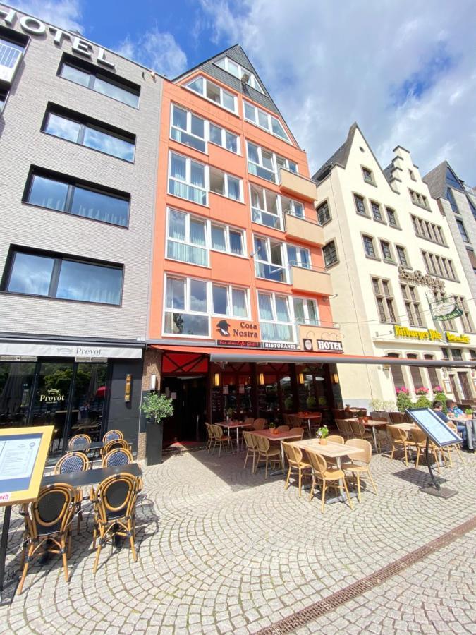 Hotel Drei Kronen 3*
