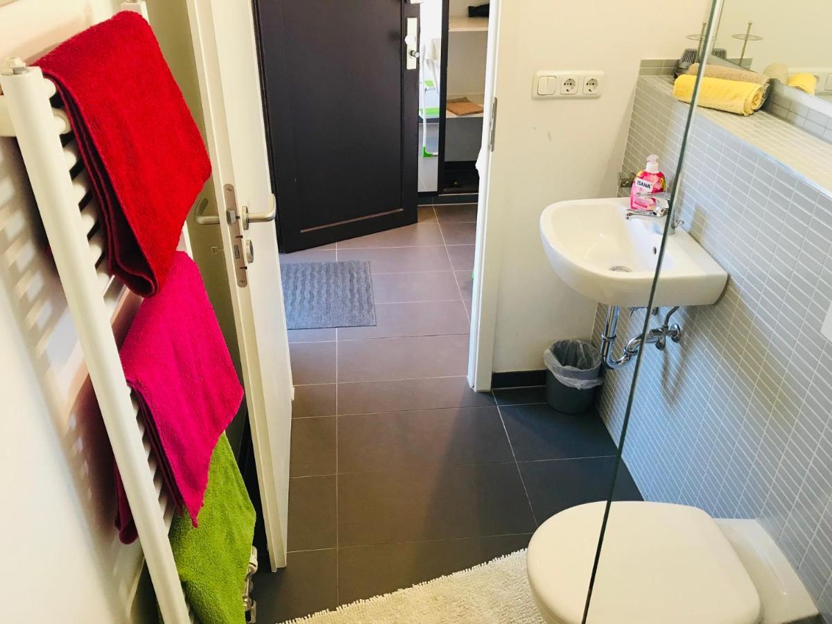 Messe Am Rhein Apartment Cologne