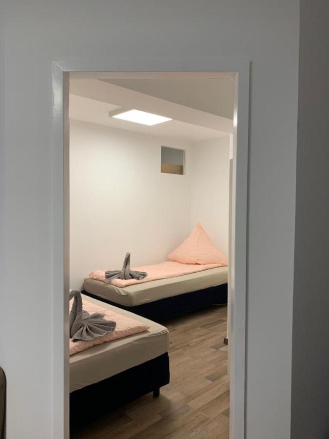 Lovely Share Aachener Weiher Homestay