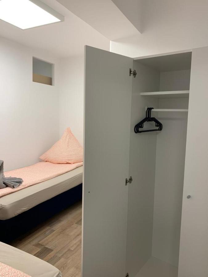 Lovely Share Aachener Weiher Homestay