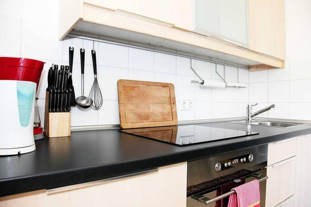 - 2 Apartment
