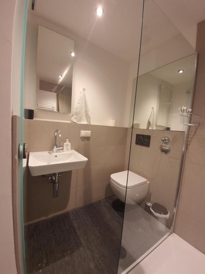 Cozy In The Middle Of ; Schones In Innenstadt Apartamento Colonia
