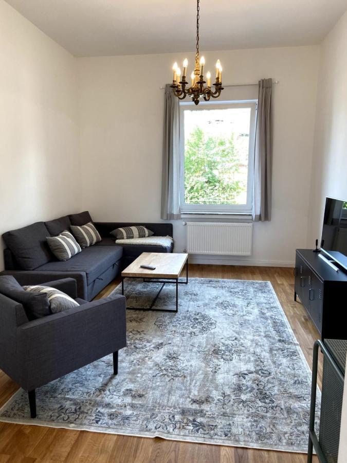 Wunderschoene Sanierte Vor Den Toren Koelns Apartamento