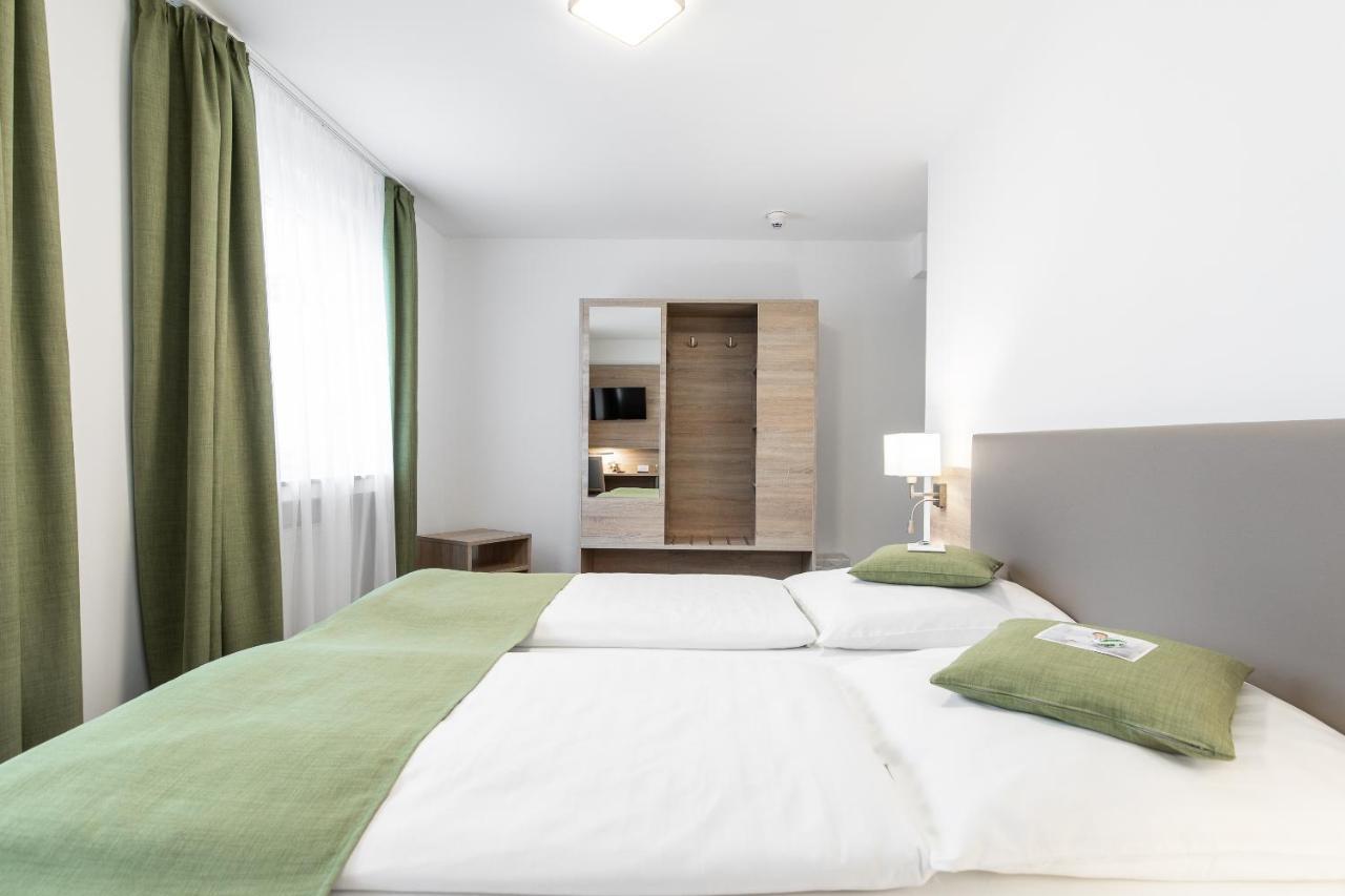 2020 Hotel Colónia