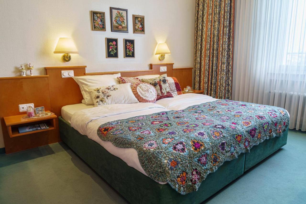 Hotel Tante Alma's Koelner 3*